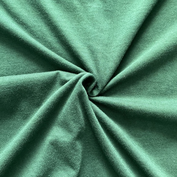 Green V-neck shirt - Picture 4 of 4